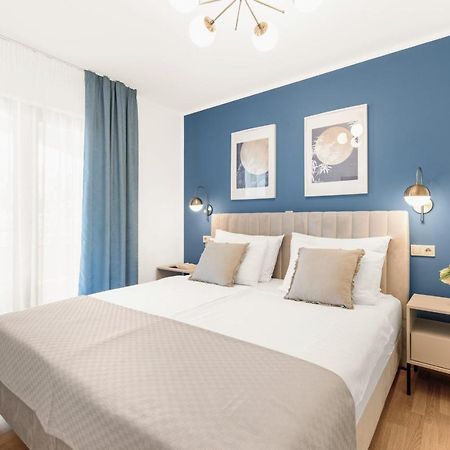 Apartments Villa Ana Пореч Экстерьер фото