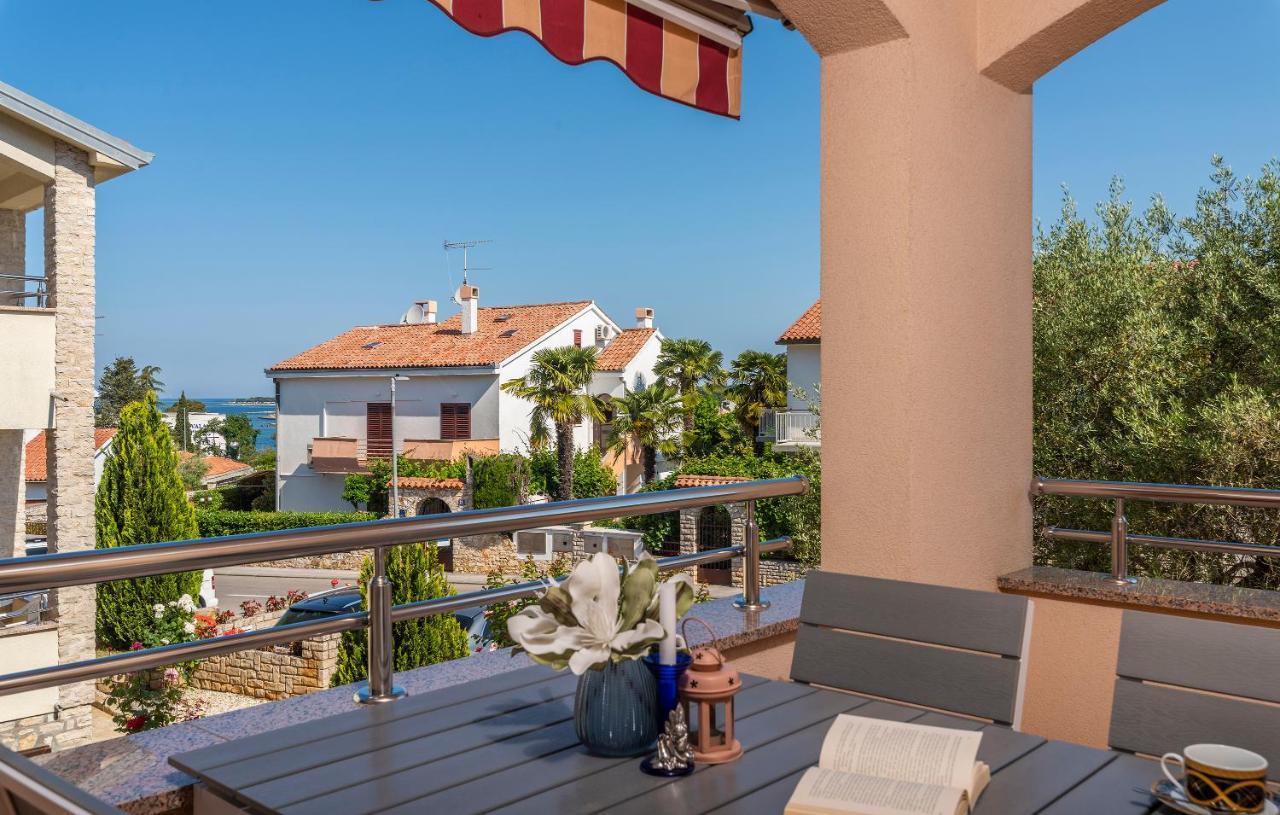 Apartments Villa Ana Пореч Экстерьер фото