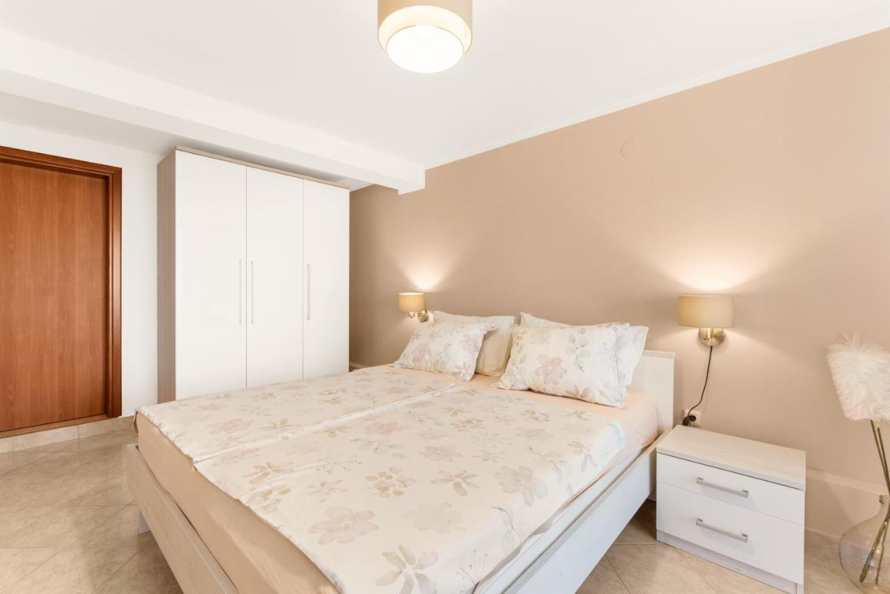Apartments Villa Ana Пореч Экстерьер фото