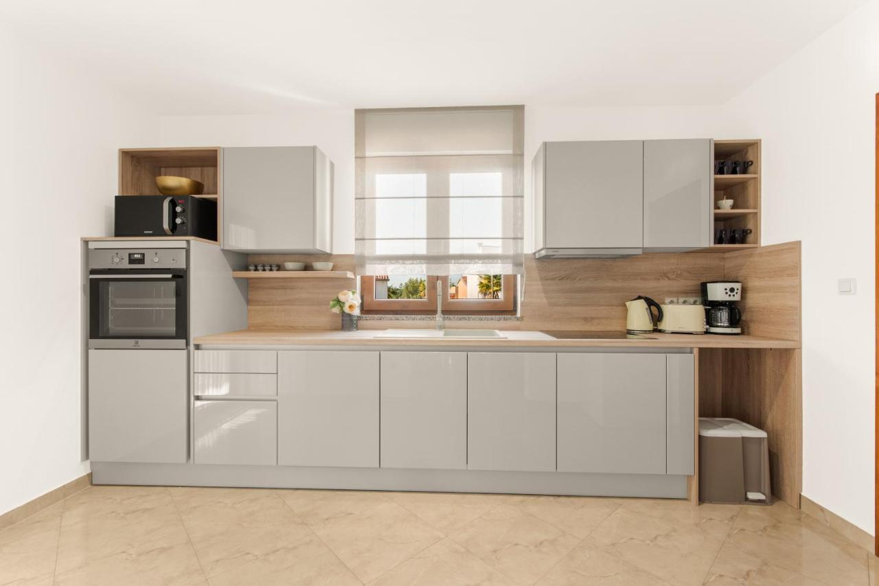 Apartments Villa Ana Пореч Экстерьер фото