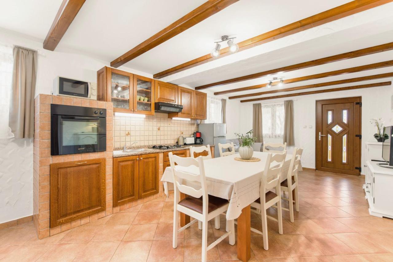 Apartments Villa Ana Пореч Экстерьер фото